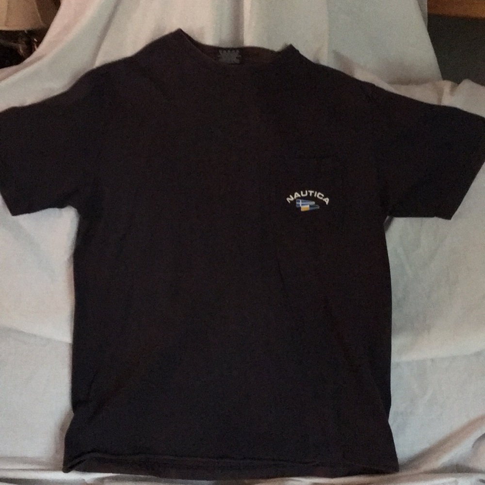 Men’s medium shirt